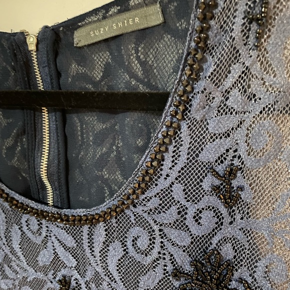 Blouse❌SOLD❌ - Picture 3 of 4